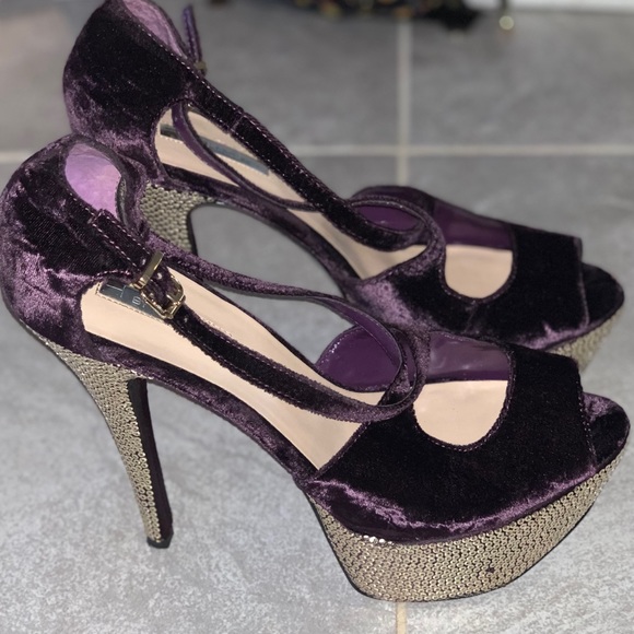 Crush velvet platform heels - Picture 4 of 5